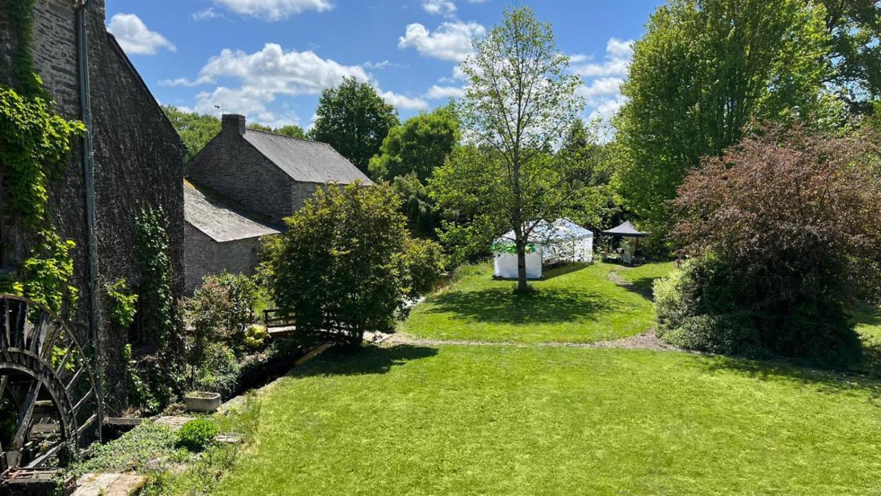 Moulin Menhirs & Zone Naturelle Protegee Saint-Just (Ille-et-Vilaine) Exterior foto